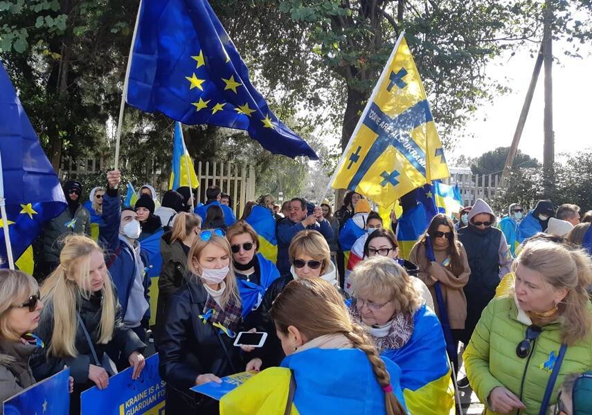Ес украинцах. Украина Евросоюз. Вступление Украины в ЕС. Украинцы сейчас. Украина для украинцев.