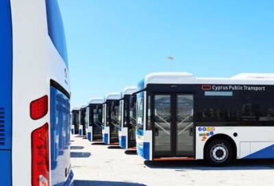 Новый автобусный маршрут соединил аэропорт Ларнаки с аллеей Финикудес - cyprusnews.online - Кипр - Никосия
