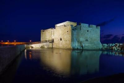 Средневековые замки и Кипрский музей будут освещены синим светом - cyprusbutterfly.com.cy - Кипр - Никосия