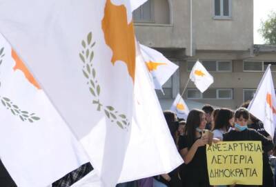 Греко-кипрские школьники и студенты вышли на акцию протеста против создания 38 лет назад ТРСК - evropakipr.com - Кипр - Турция