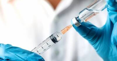 Кипр разрешил бустерную дозу COVID-вакцины всем совершеннолетним - dsnews.ua - Кипр - Канада - Украина - Италия