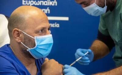 Петрос Караяннис - Вакцинация от COVID-19 может стать ежегодной - vkcyprus.com - Кипр - Израиль