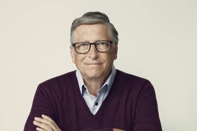 Вильям Гейтс - Билл Гейтс рассказал когда закончиться пандемия COVID-19 - rumedia24.com - Сингапур