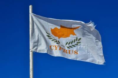 Михалис Хаджипанделас - Кипр может обязать иностранцев сдавать ПЦР-тесты в аэропортах - aif.ru - Кипр - Россия