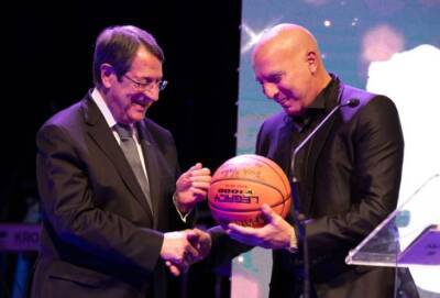 Легенда греческого баскетбола Никос Галис стал лауреатом премии «Человек года-2021» на Кипре - cyprusnews.online - Кипр - Сша - Греция - штат Нью-Джерси