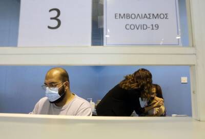 Минздрав Кипра начал присылать вакцинированным смс-ки о бустерной дозе - evropakipr.com - Кипр