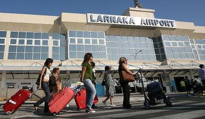 Авиасообщение между Россией и Кипром может не восстановиться этим летом - tourdom.ru - Кипр - Россия - Москва - Санкт-Петербург