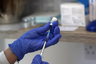 Коронавирус: 149 человек сообщают о побочных эффектах вакцины - kiprinform.com