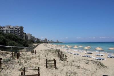В Вароше готова к открытию новая часть пляжа Golden Coast - cyprusbutterfly.com.cy - Кипр - Турция