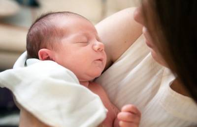 С низкой рождаемостью будут бороться семейными пособиями - vkcyprus.com - Кипр