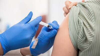 Власти Кипра со 2 августа начнут вакцинацию подростков в возрасте от 12 до 15 лет - cyplive.com - Кипр - Италия - Литва - Германия - Греция - Франция