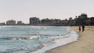 Привитые петербуржцы смогут отдыхать на Кипре без тестов - dp.ru - Кипр - Сочи