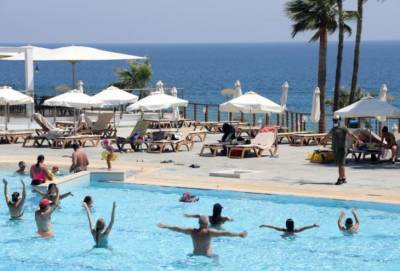 Власти Кипра оплатят 35% расходов вакцинированных на отели во время отпусков - cyprusnews.online - Кипр