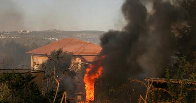 Яир Лапид - Израиль запросил у Греции и Кипра помощь в тушении лесных пожаров - ren.tv - Кипр - Израиль - Иерусалим - Греция