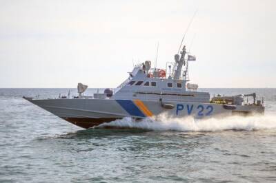 Беженец из Ливана прыгнул с лодки и уплыл от катера морской полиции Кипра - evropakipr.com - Кипр - Ливан