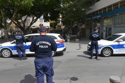 Полиция Кипра продолжает проверки на нарушение мер против распространения COVID-19 - kiprinform.com - Кипр