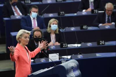 Глава Еврокомиссии хочет предотвратить «пандемию непривитых» - evropakipr.com - Евросоюз - деревня Ляйен Заявила