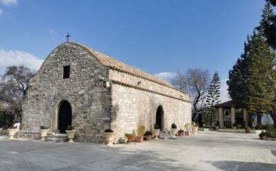 Иисус Христос - Иоанн Предтеча - Мужской монастырь, ставший женским - vkcyprus.com - Кипр