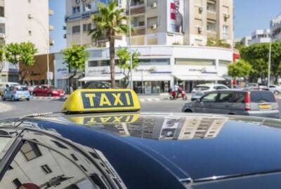 Задержанный в Лимассоле под утро за угон такси оказался объявленным в розыск гражданином Марокко - evropakipr.com - Кипр - Пафос - Марокко
