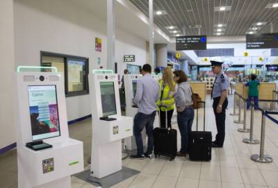 В аэропортах Республики Кипр установлены 80 терминалов экспресс-системы паспортного контроля - evropakipr.com - Кипр