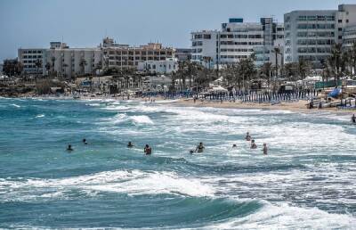 Власти Кипра изменили правила заселения российских туристов в отели - abnews.ru - Кипр