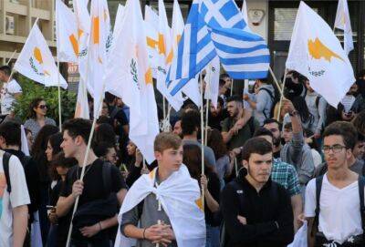 Не устраивает решение правительства Кипра? Нужно будет 5000 подписей, чтобы его изменить - cyprusnews.online - Кипр