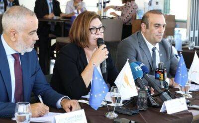Яннис Карусос - Василис Димитриадис - ЕС поддержит железную дорогу на Кипре - vkcyprus.com - Кипр - Никосия - Евросоюз