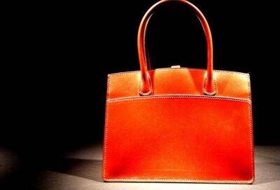Жительница Лимассола заплатила 13 700 евро за брендовую сумочку. Продавец перестал выходить на связь - russiancyprus.news - Кипр