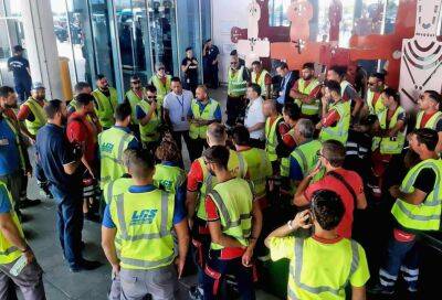 Тысячи пассажиров застряли в аэропорту Пафоса 2 ноября - evropakipr.com - Кипр - Англия - Пафос
