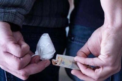4 из 10 студентов утверждают, что на Кипре легко купить наркотики - cyprusbutterfly.com.cy - Кипр - Никосия