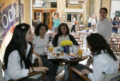 Что больше всего тревожит молодых жителей Кипра? - cyprusnews.online - Кипр