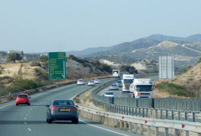 Вдоль кипрских шоссе появятся киоски, кафе и туалеты - evropakipr.com - Кипр
