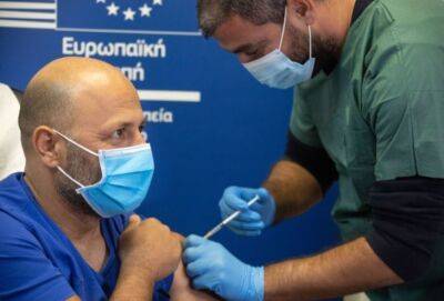 Четвертую прививку от Covid-19 сделали 25 тысяч жителей Кипра - russiancyprus.news - Кипр