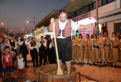 11 фестивалей августа: от персикового и молочного до инжирного и сырного - cyprusnews.online - Кипр