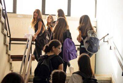 В кипрских школах начался учебный год. На дороги вернулись пробки - russiancyprus.news - Кипр - Никосия