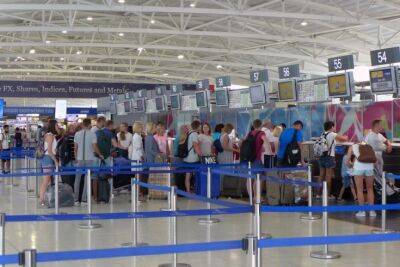В 2022 году пассажиропоток в аэропортах Кипра достиг 9,2 млн пассажиров - kiprinform.com - Кипр - Россия - Израиль - Украина - Англия - Италия - Швеция - Германия - Греция - Румыния - Австрия - Польша - Венгрия