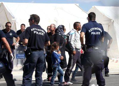 За выходные на Кипр прибыли 264 сирийских беженца из Ливана - evropakipr.com - Кипр - Израиль - Ливан - Сирия