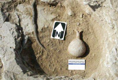 В Лимассоле во время дорожных работ нашли древнее захоронение. 20 ноября к его исследованию приступят археологи - evropakipr.com - Кипр - Лимассол
