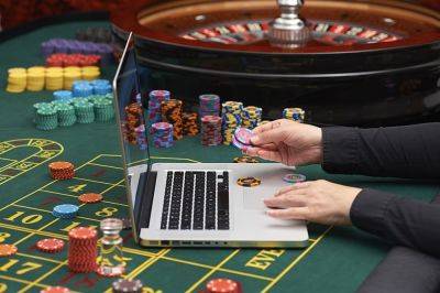 Какие онлайн казино без вложений рекомендуют сотрудничать новичкам? - https-ruscyprus-com