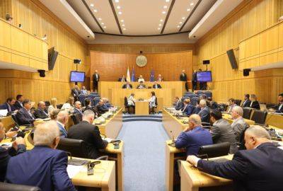 Парламент Кипра три дня обсуждал профицитный бюджет 2024 года. На что в нем стоит обратить внимание? - evropakipr.com - Кипр