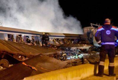 В Греции столкнулись два поезда. Десятки человек погибли и ранены - russiancyprus.news - Кипр - Греция