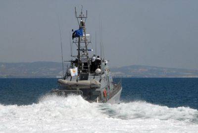 Морская полиция спасла у берегов Пафоса четырех человек в неуправляемой лодке - evropakipr.com - Кипр - Пафос - Като Пафоса