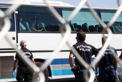На Кипр прибыла лодка с 86 беженцами - russiancyprus.news - Кипр