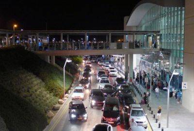 Алексис Вафиадис - Такси и микроавтобусы с севера Кипра больше не смогут «красть» туристов из аэропортов Ларнаки и Пафоса? - evropakipr.com - Кипр - Турция