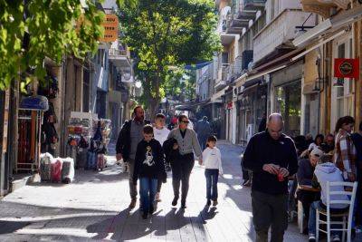 На Кипре самое молодое население в Европе - kiprinform.com - Кипр - Евросоюз - Италия - Швеция - Португалия - Ирландия - Мальта - Германия - Люксембург