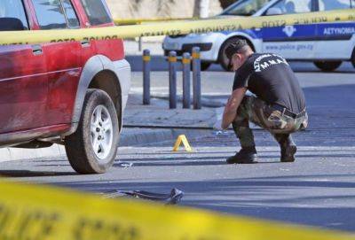В 10 утра в Лимассоле неизвестные обстреляли офис автодилера - russiancyprus.news - Кипр