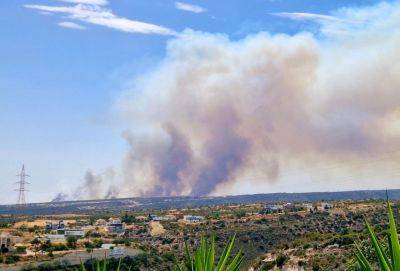 Пожар к северо-западу от Лимассола не могут взять под контроль - evropakipr.com - Кипр