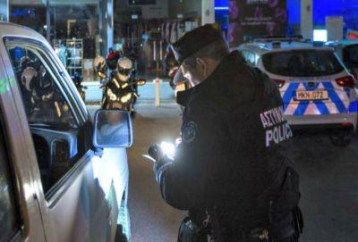 Ночная жизнь Лимассола: водитель попытался откупиться от полицейских за 400 евро - russiancyprus.news - Кипр