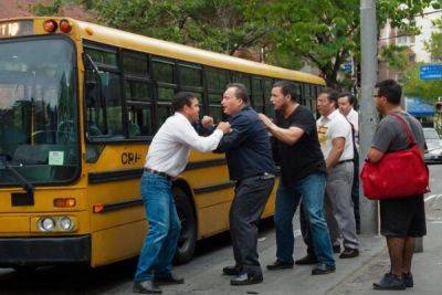 В Ларнаке агрессивная пассажирка избила водителя автобуса! - cyprusbutterfly.com.cy
