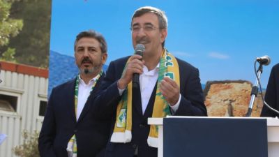 Эрсин Татара - Унал Устел - Фикри Атаоглу - Джевдет Йылмаз - Вице-президент Турции внезапно покинул Кипр на фоне предвыборной кампании Эрсина Татара - kiprinform.com - Кипр - Никосия - Турция - Президент